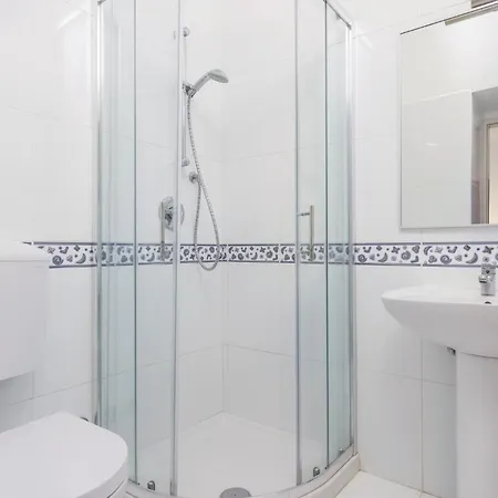 Ferienhaus In With Outdoor Swimming Pool Rovinj